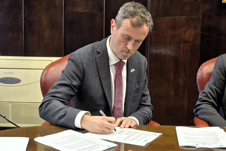 Embajador del Reino Unido en Uruguay, Mal Green Embajador del Reino Unido en Uruguay, Mal Green