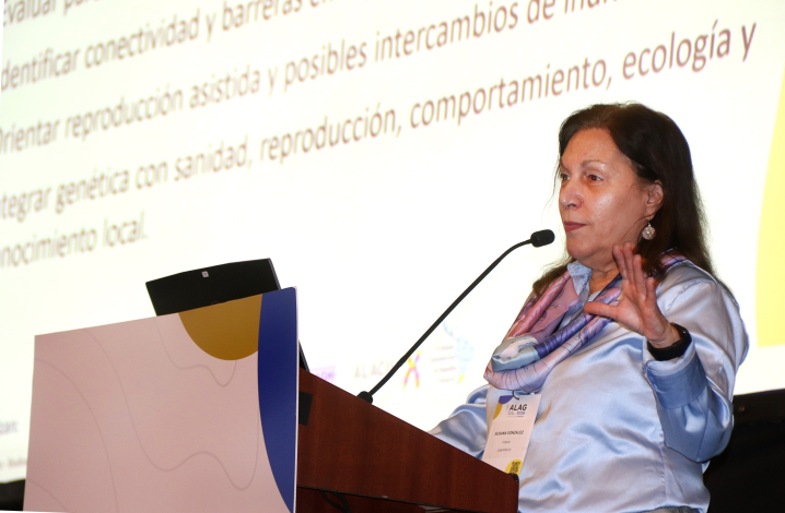 Susana González durante su conferencia Susana González durante su conferencia