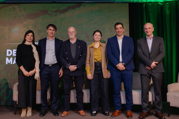 Integrantes del panel Integrantes del panel