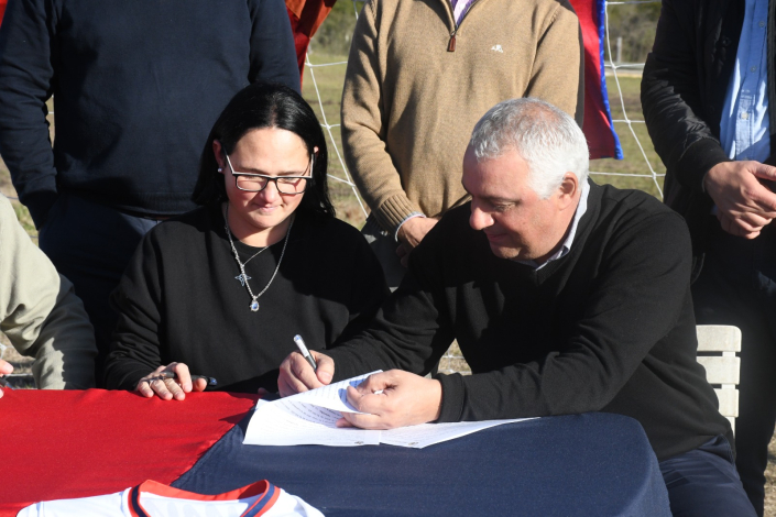 Firma de convenio social con Club A. Progreso Paysandú Firma de convenio social con Club A. Progreso Paysandú